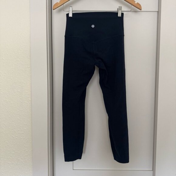 Lululemon Align Crop *21" Navy Size 4 - Picture 1 of 4